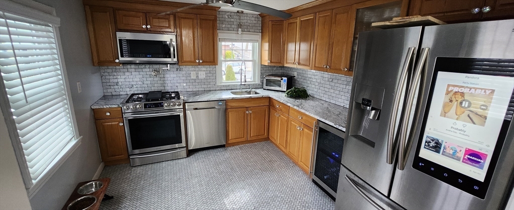 55 Arborfield Rd, Roslindale