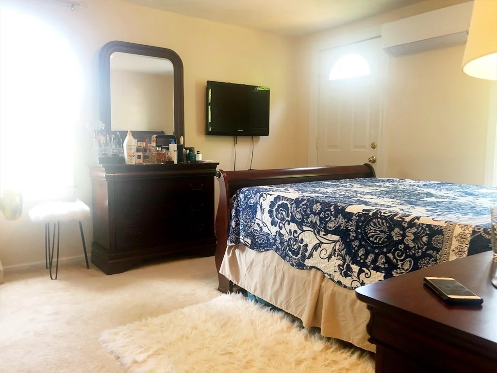 257 Hudson, Northborough