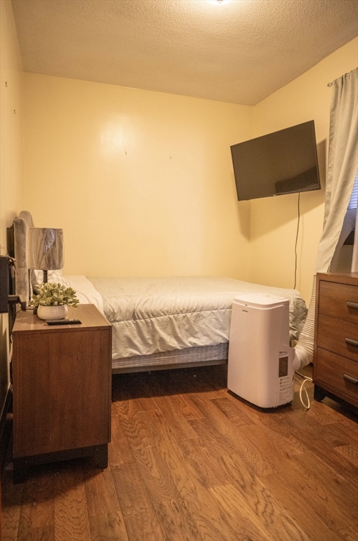 79 Heath St, Mission Hill