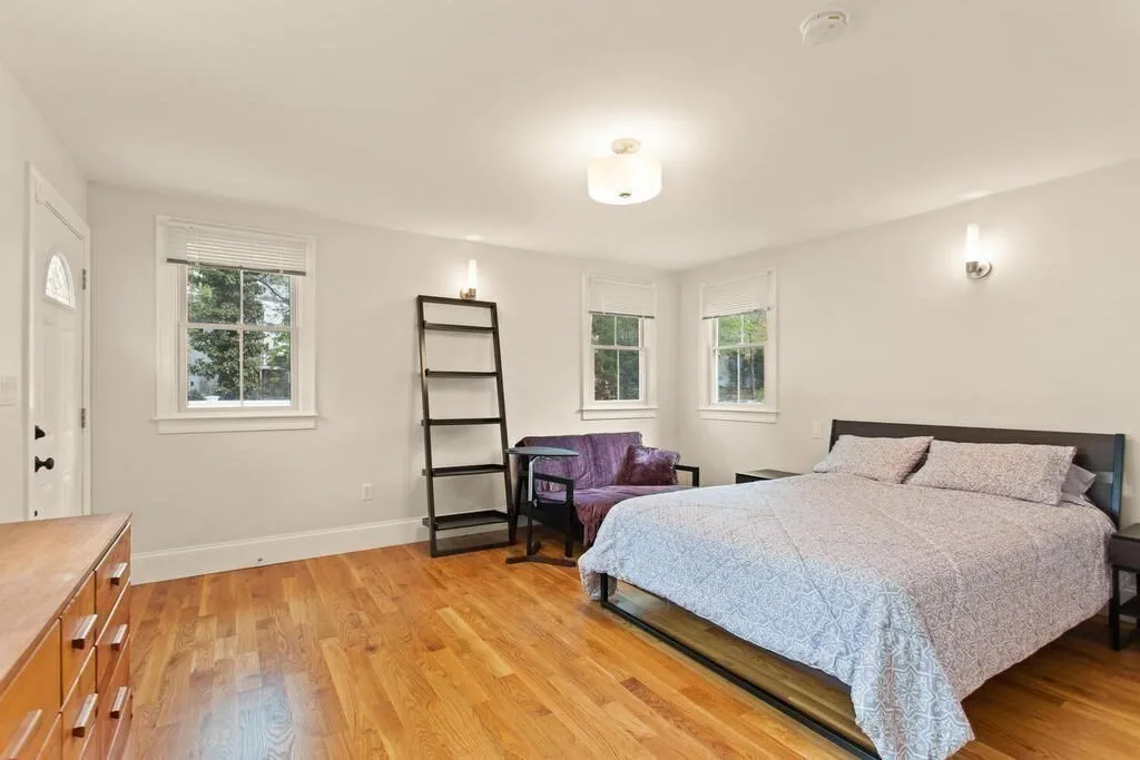 150 Country Club Rd, Oak Hill