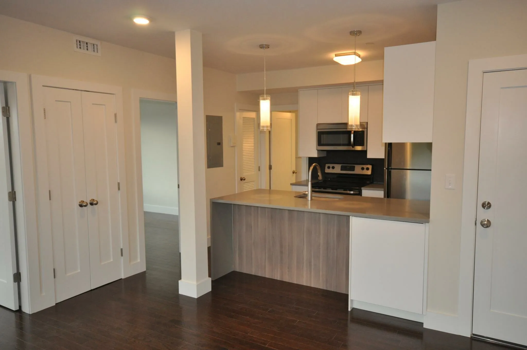 659 Massachusetts Ave, Roxbury
