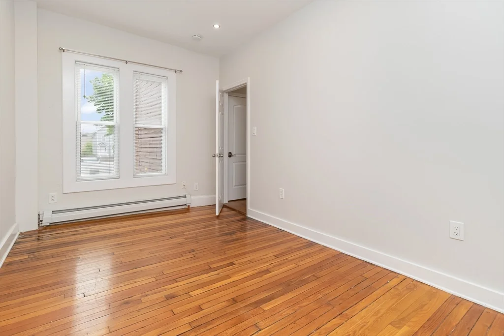 757 Broadway, Chelsea