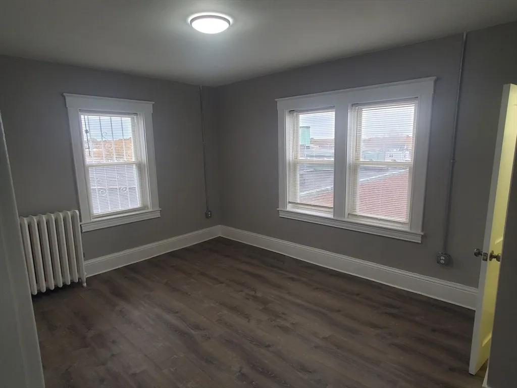 738 Washington St, Norwood