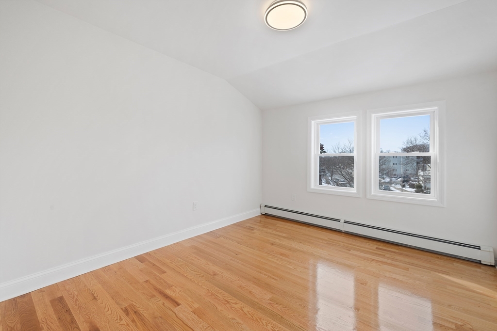 421 Salem St, Medford