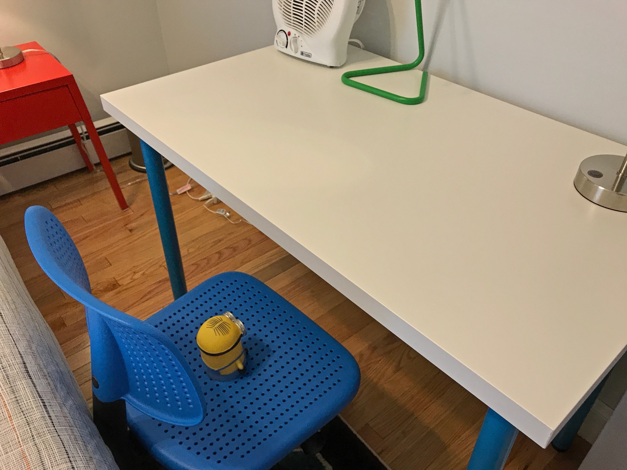 130 West 8th St, South Boston