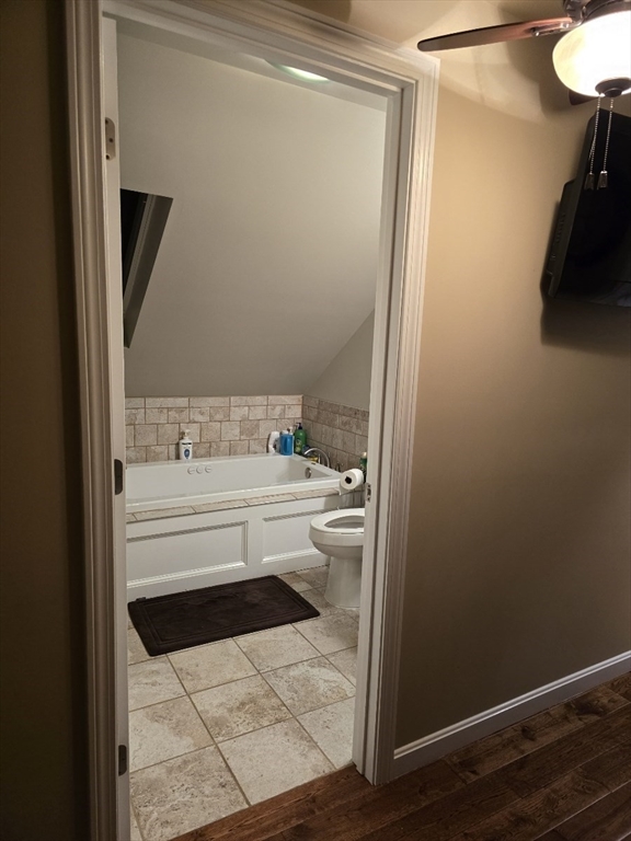 66-68 Valentine St, South End