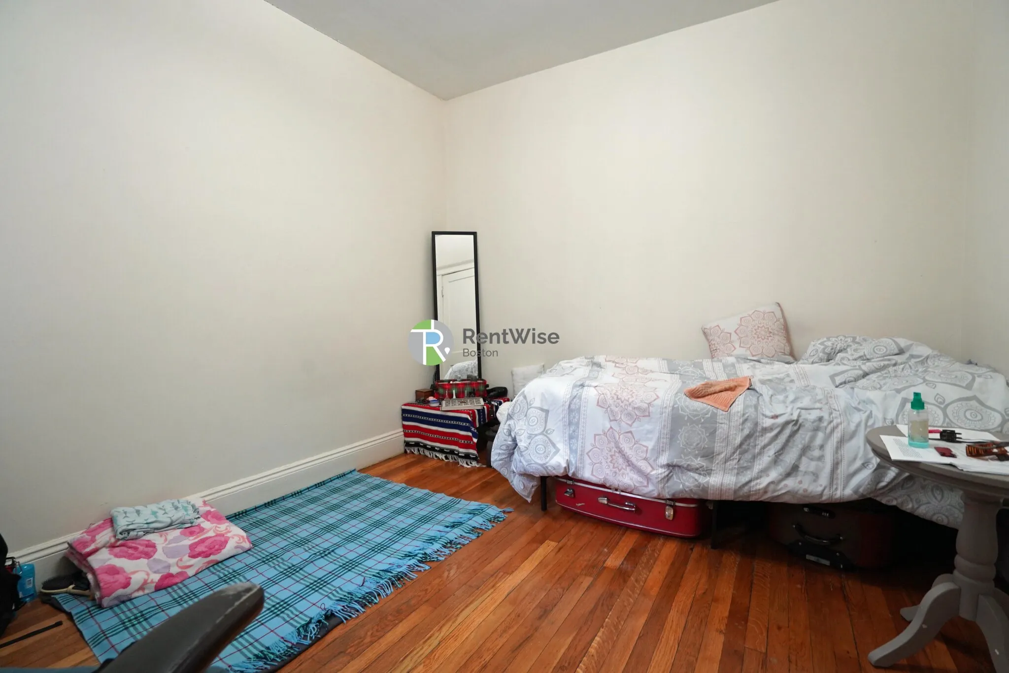 1144 Commonwealth Ave, North Brookline