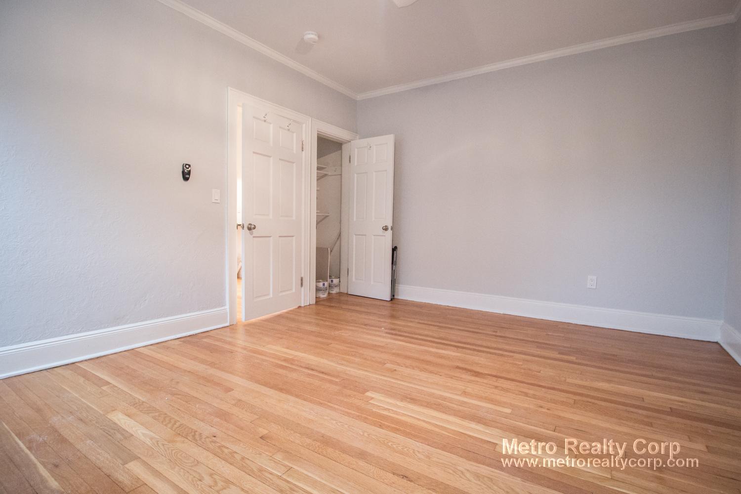 10 Jamaicaway, Jamaica Plain