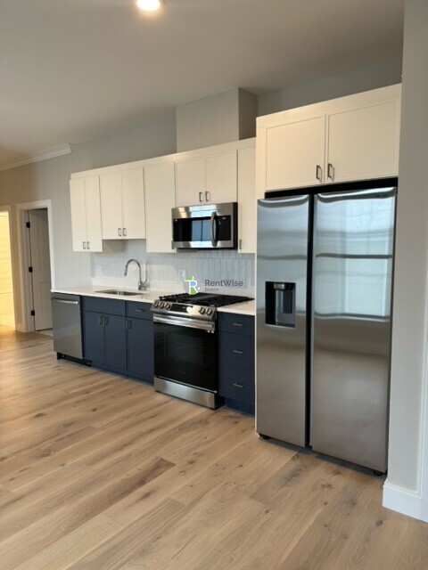 157 Everett St, Allston