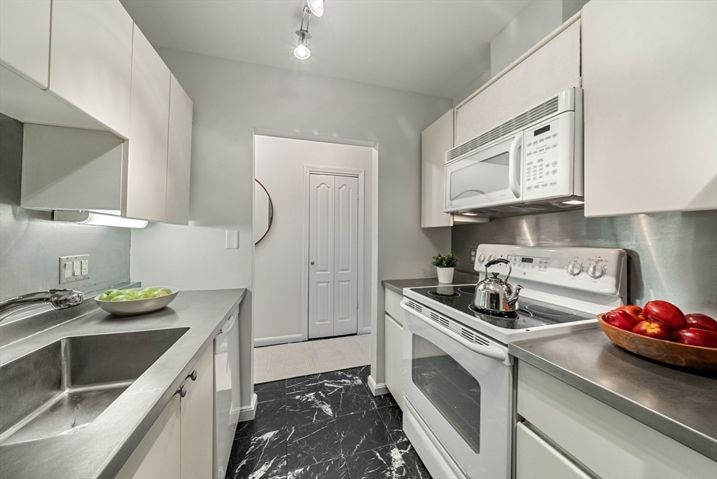 19 Wiget St, North End