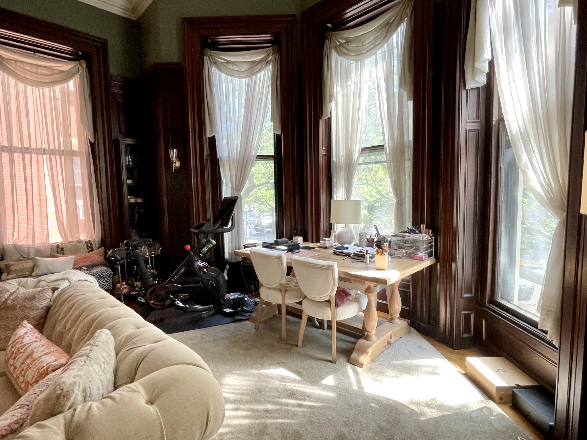 328 Dartmouth St, Back Bay