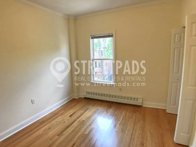 65 Langdon St, Neighborhood Nine