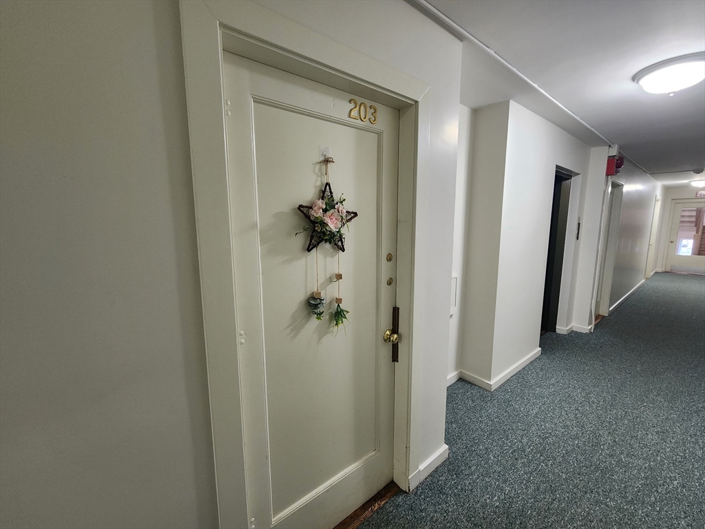 125 Pleasant St, Arlington