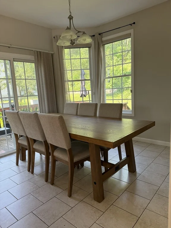 73 Odonnell Ave, Shrewsbury
