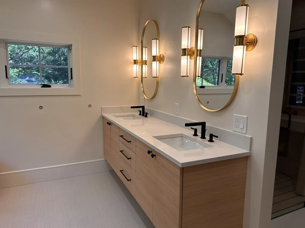 22 Kruger Rd, Hopkinton