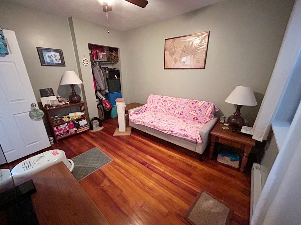 119 Cottage St, East Boston