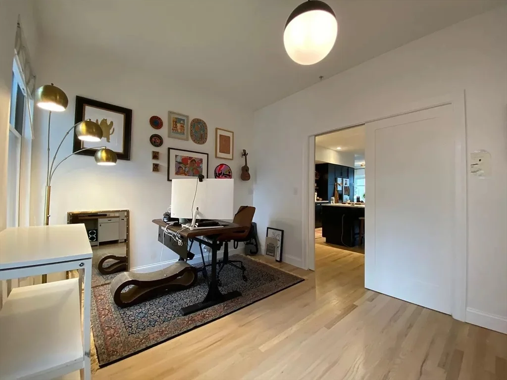 877 Harrison Ave, South End