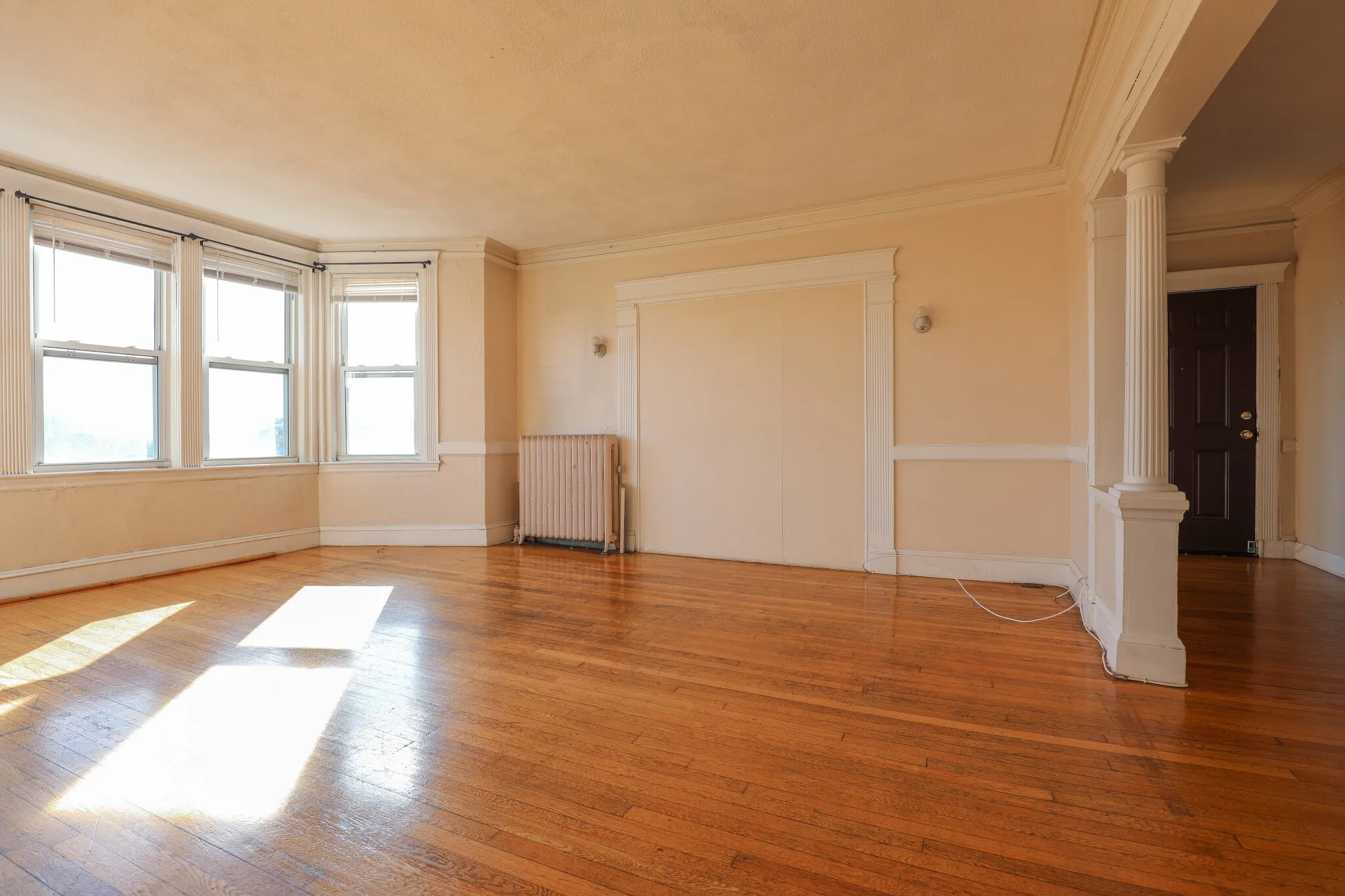 1705 Commonwealth Ave, Brighton