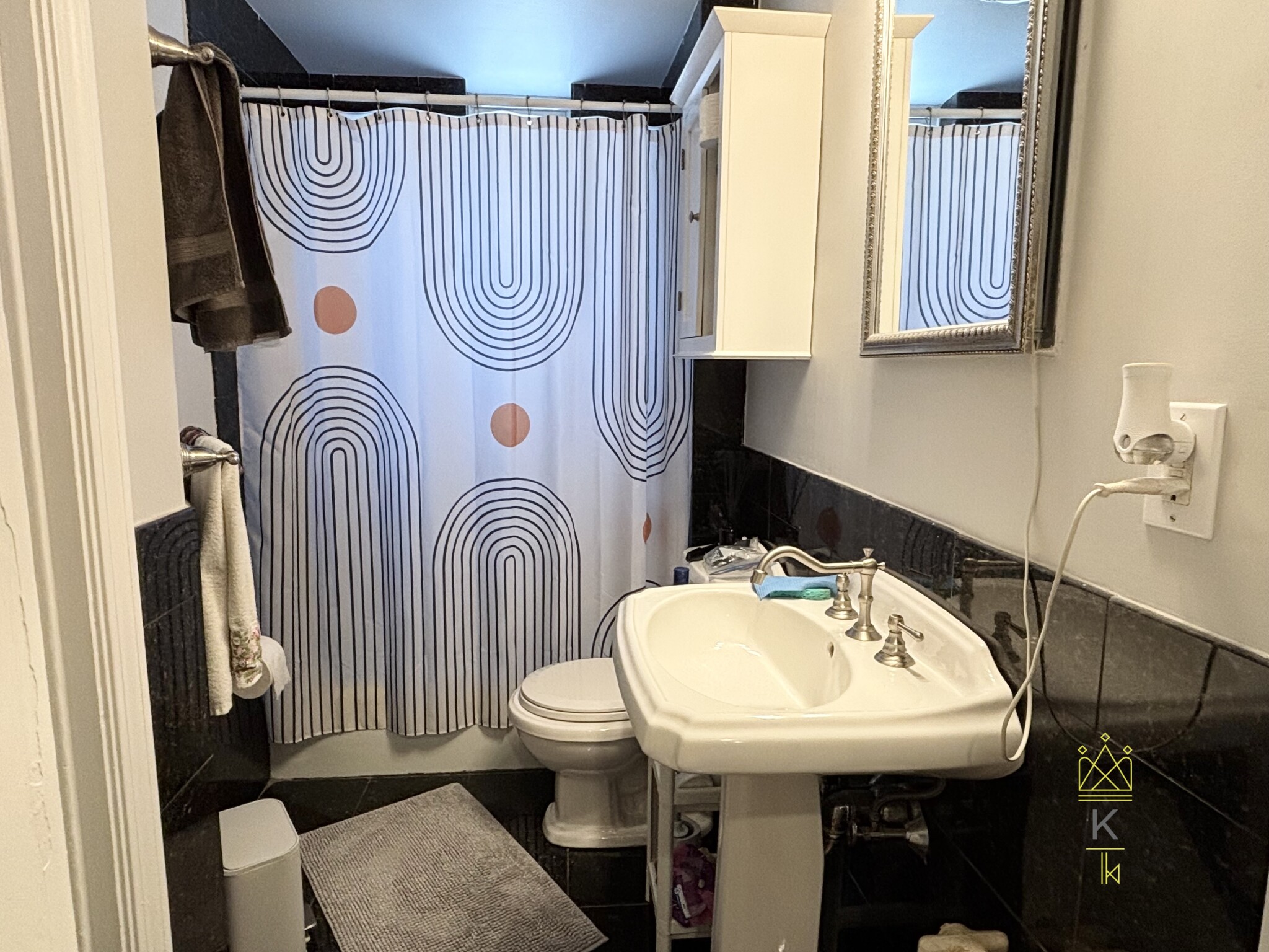 132 Saint Mary's St, Fenway