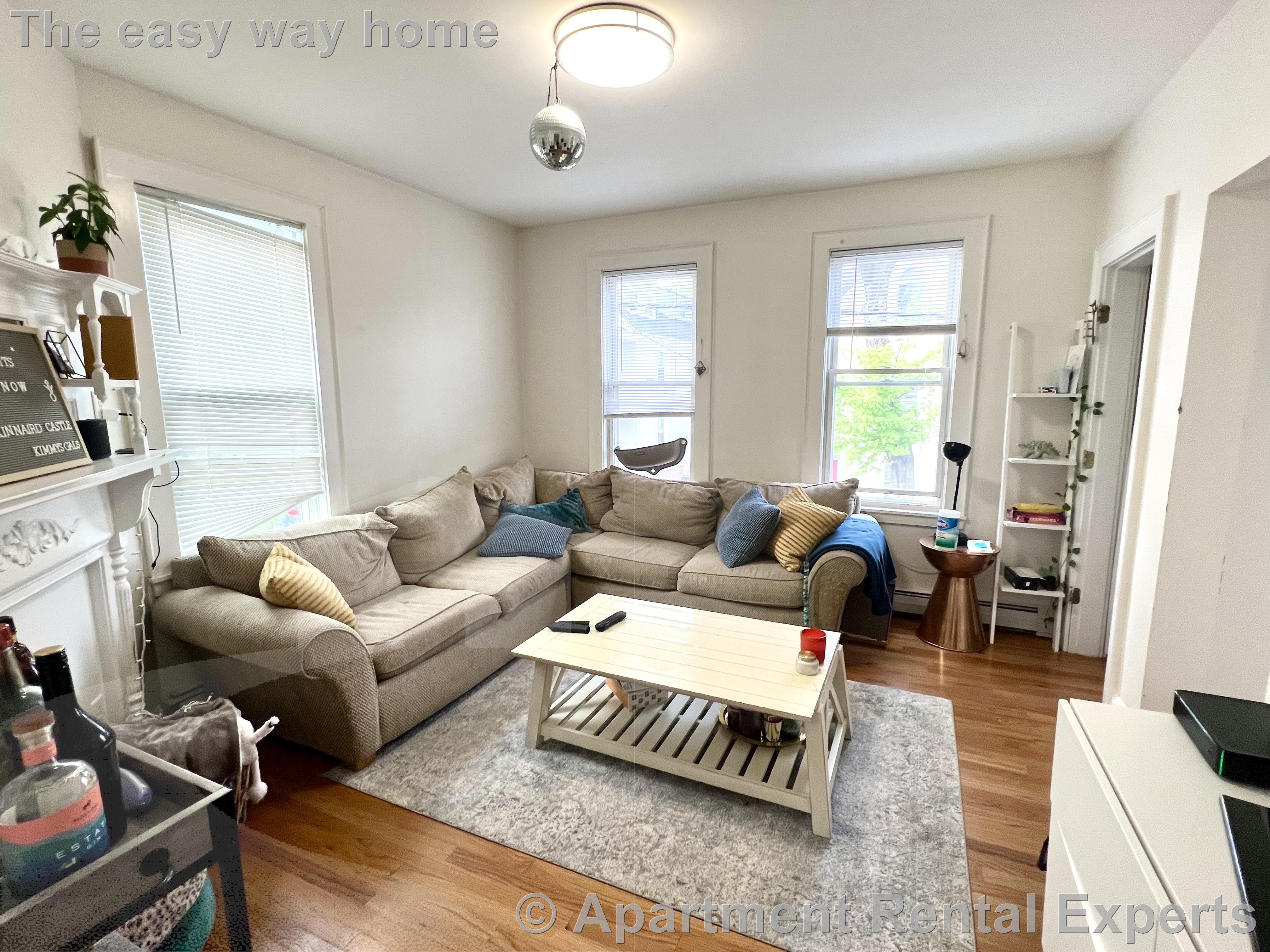 77 Kinnaird St, Riverside