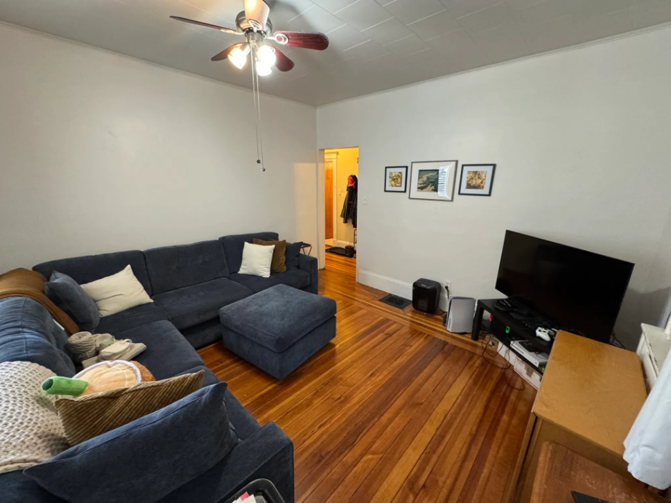 296 Highland Ave, Powder House Square