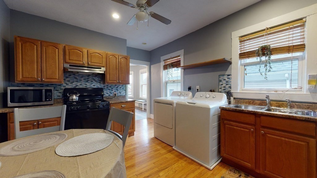 12 Bentham Rd, Dorchester