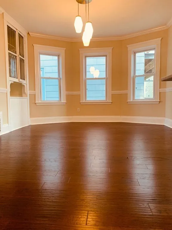 8 Taft, Boston