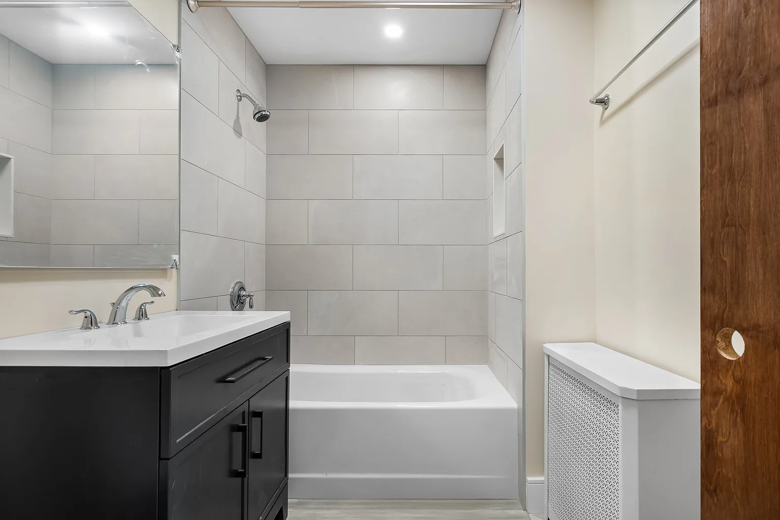 62 Vernal St, Everett