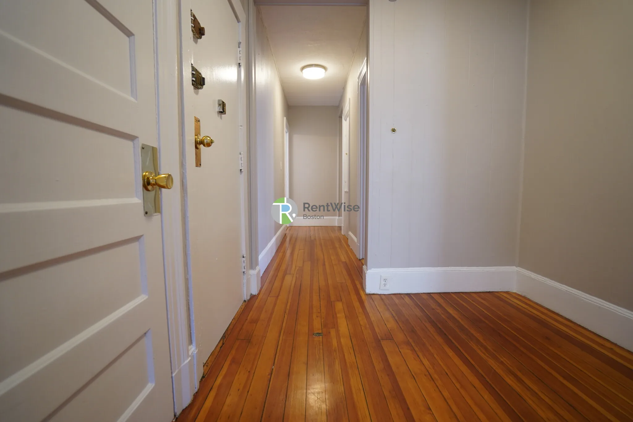 4 Ashford St, Allston