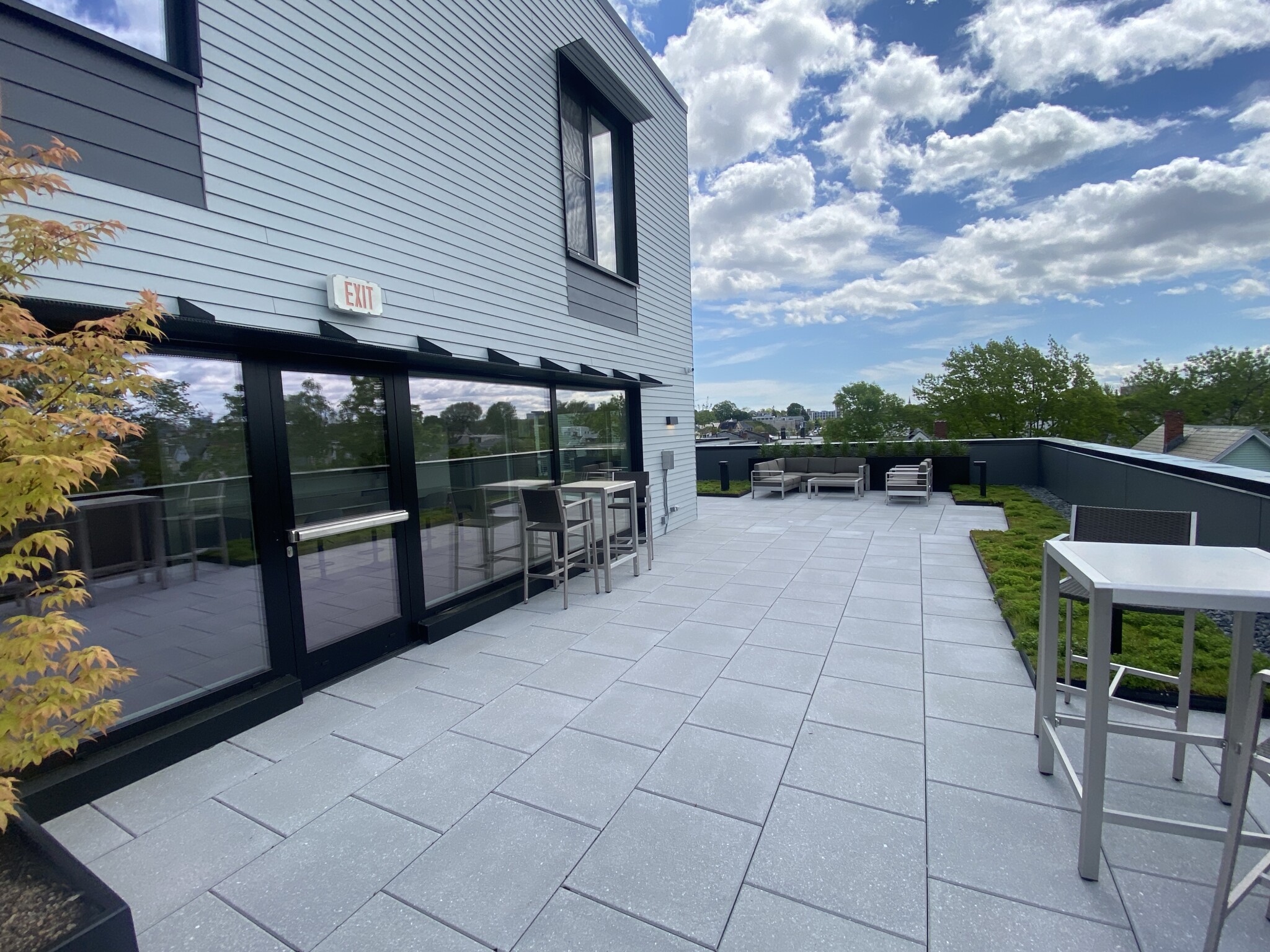 154 Broadway, East Somerville