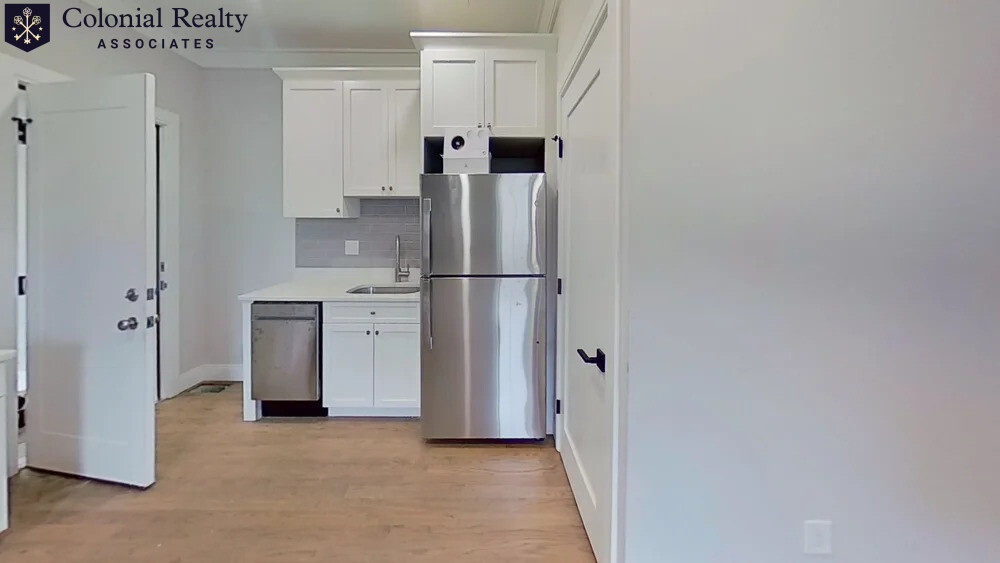 93 George St, Roxbury