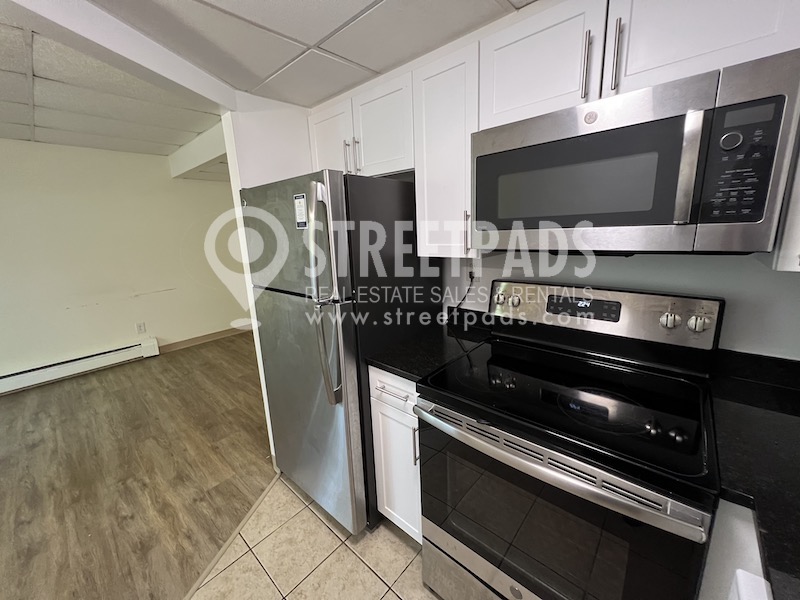 187 Kent St, Brookline