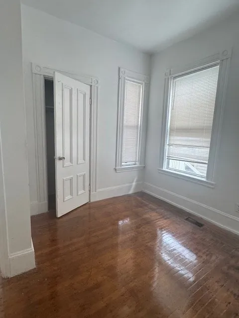 25 Woodville St, Roxbury