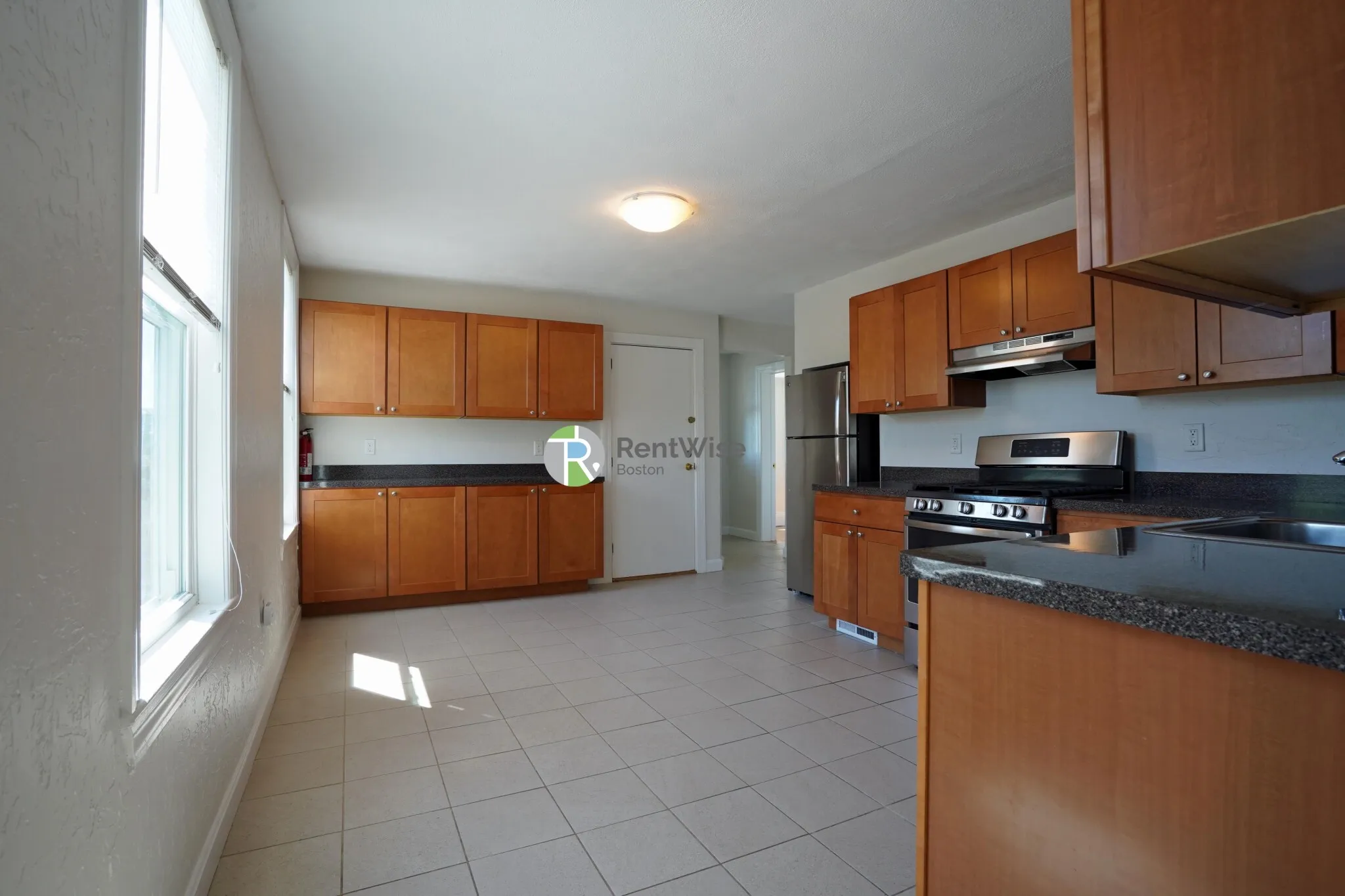 56 Oxford St, Spring Hill