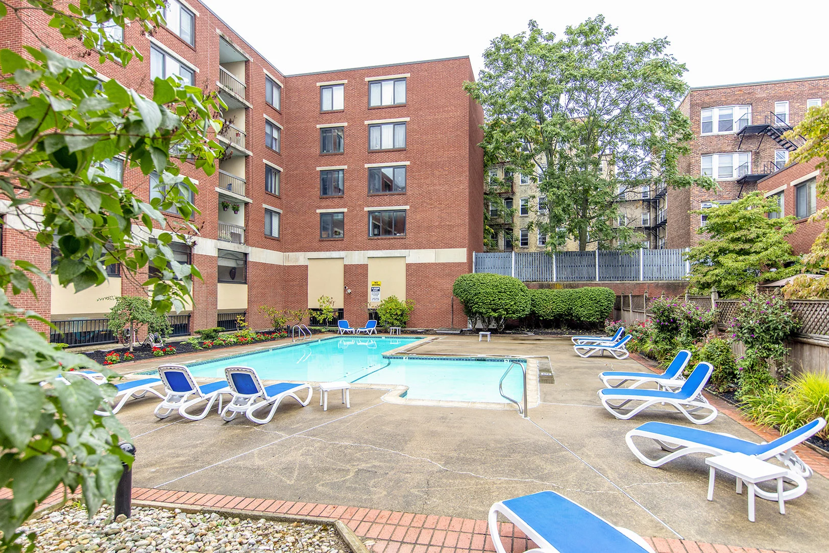 85 Brainerd Rd, Brighton