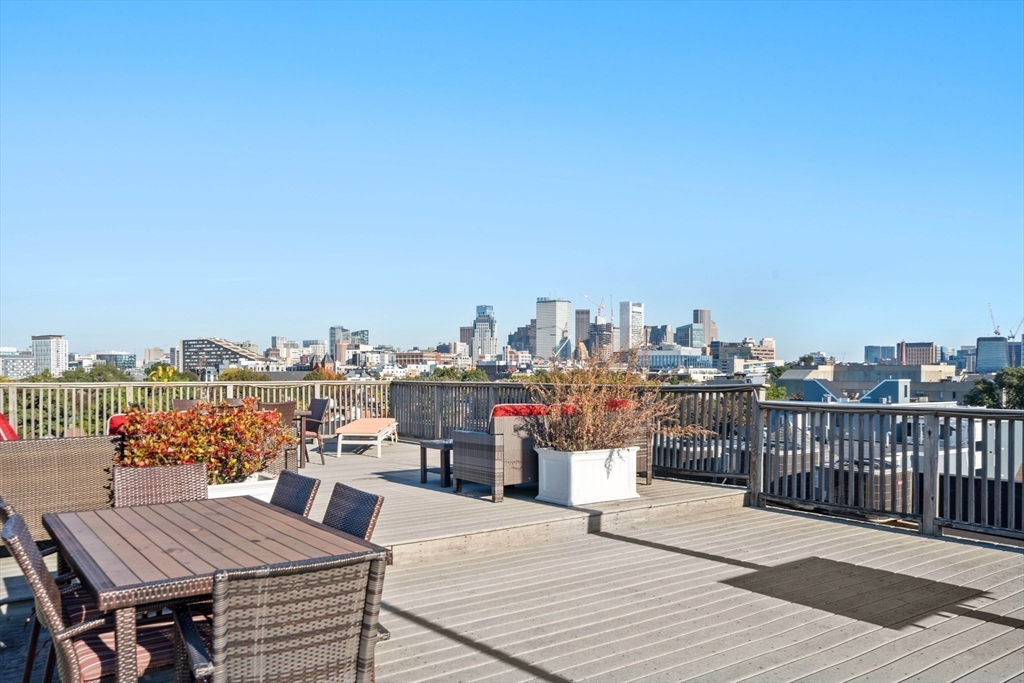 120 West 7th, South Boston