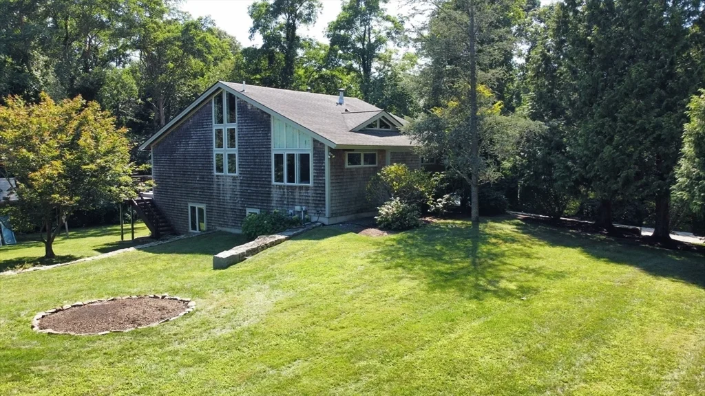 3 Nonquitt Ave, Nonquitt