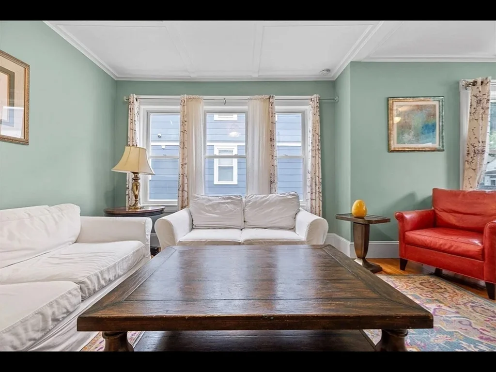 26 Lincoln St, North Andover