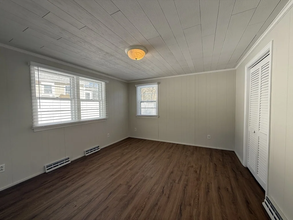 2 Cochituate Rd, Priscilla Beach