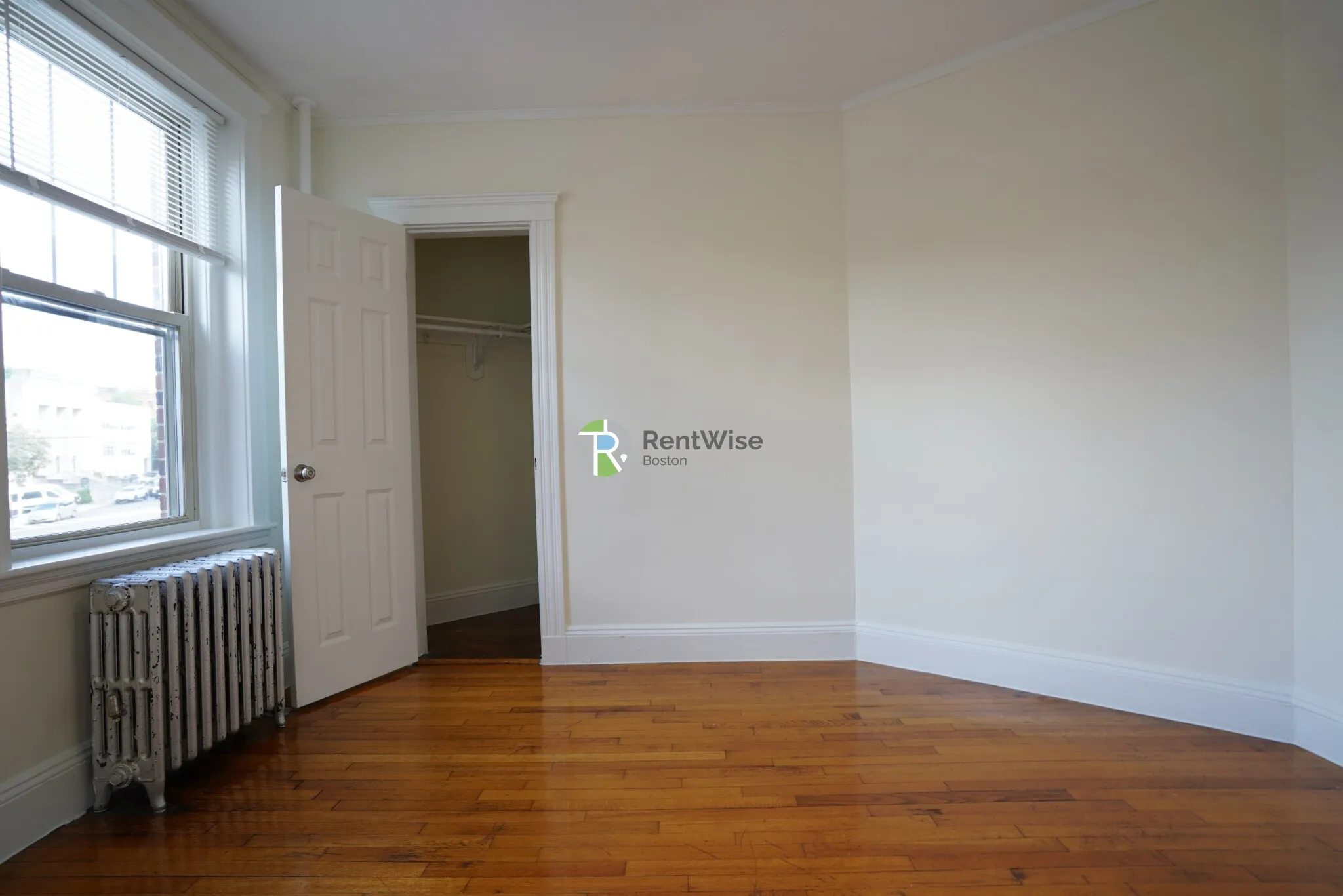 1848 Commonwealth Ave, Brighton