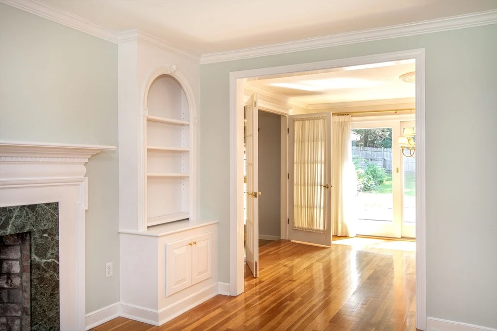 45 Old Pasture Rd, Cohasset