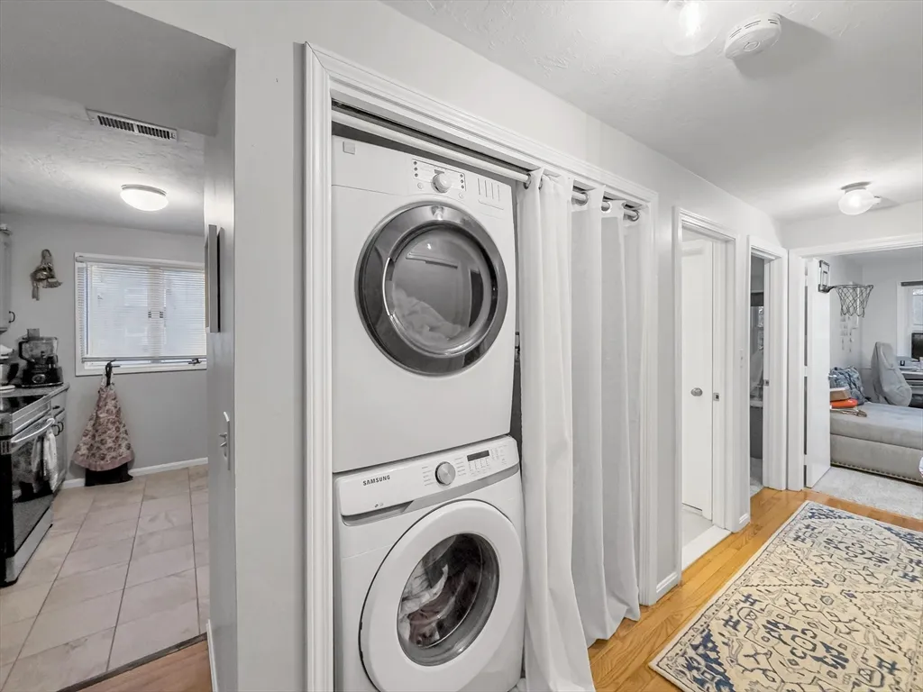 25 Rockland St, West Roxbury