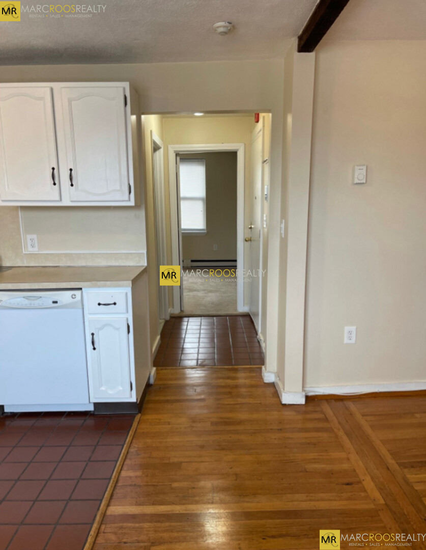 31 Chelsea St, East Boston