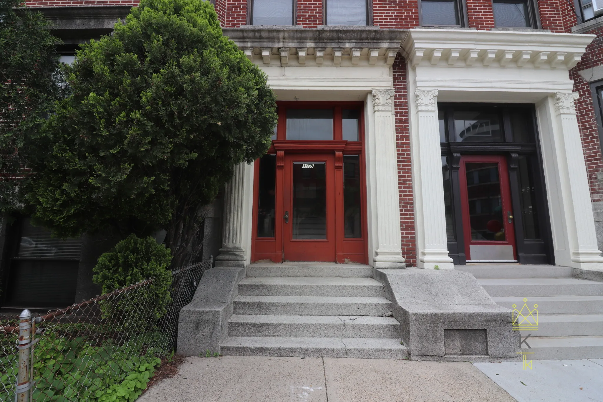 175 Harvard St, Coolidge Corner