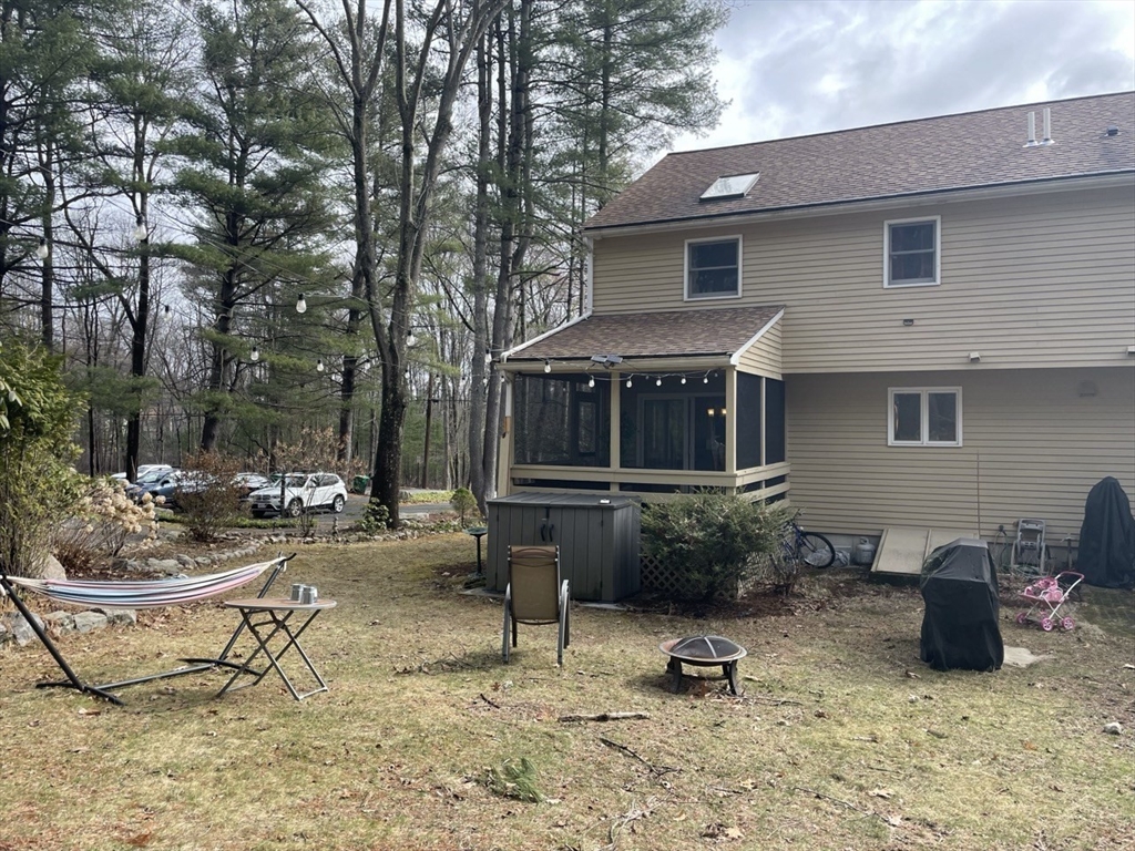 97 Metropolitan Ave, Ashland