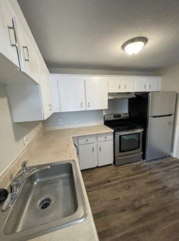 45 Mccoba St, Revere