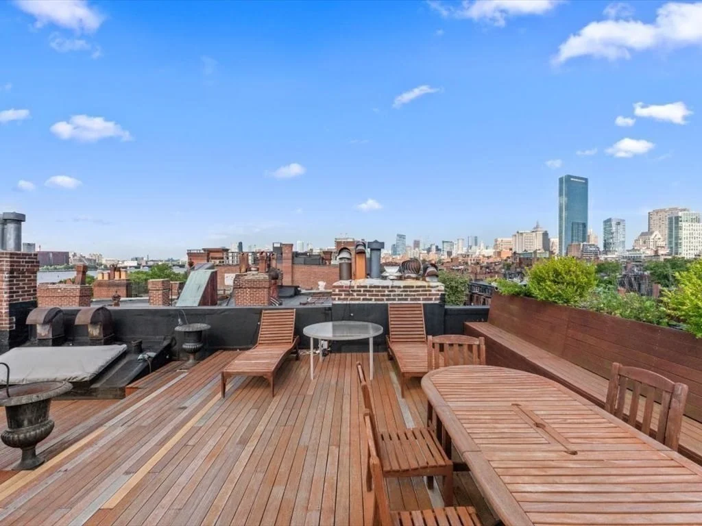 458 Beacon St, Back Bay