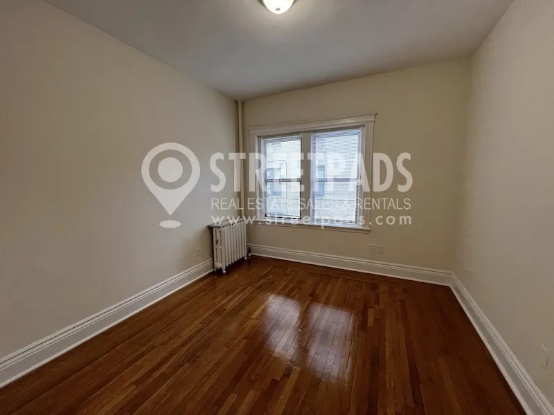 31 Park Dr, Fenway