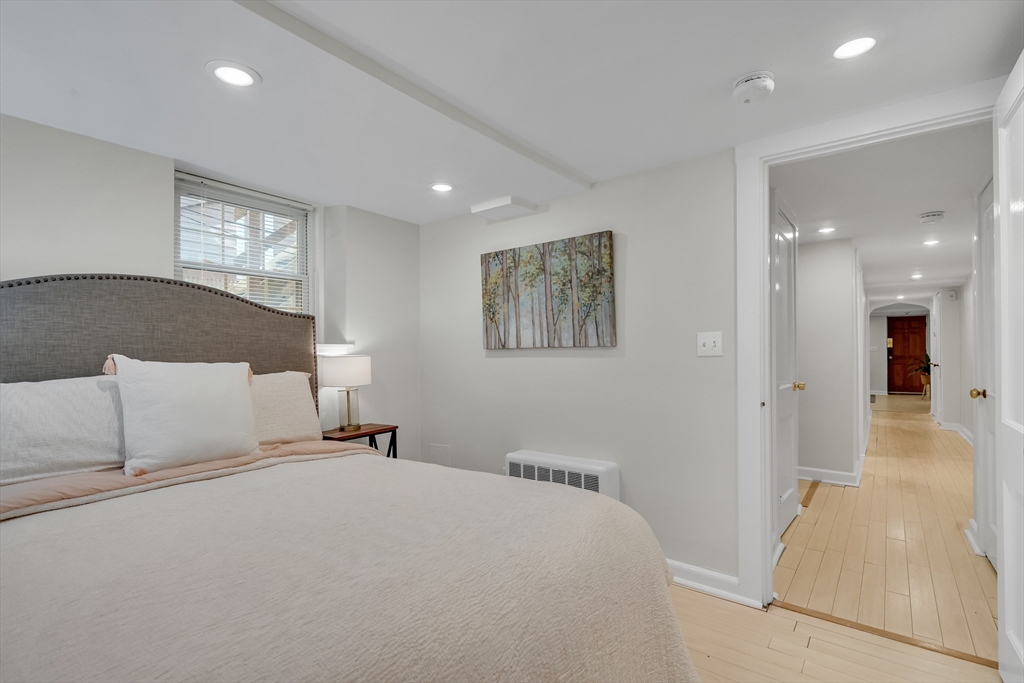 12 Shepard St, Harvard Square