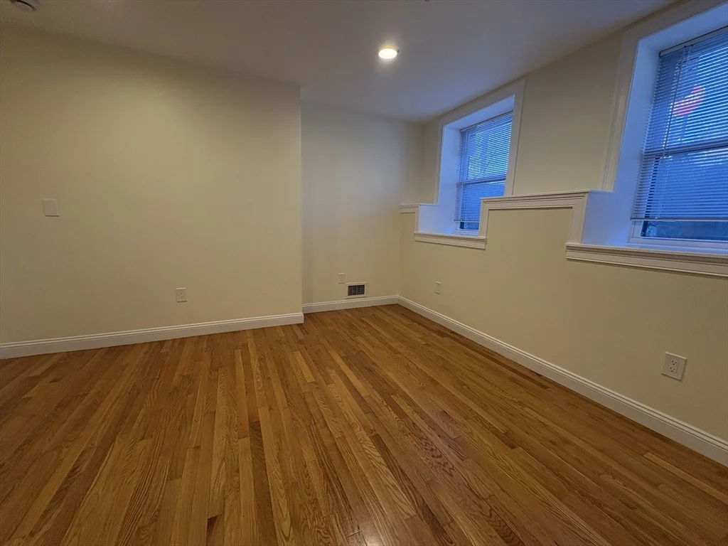 1801 Beacon St, Brookline